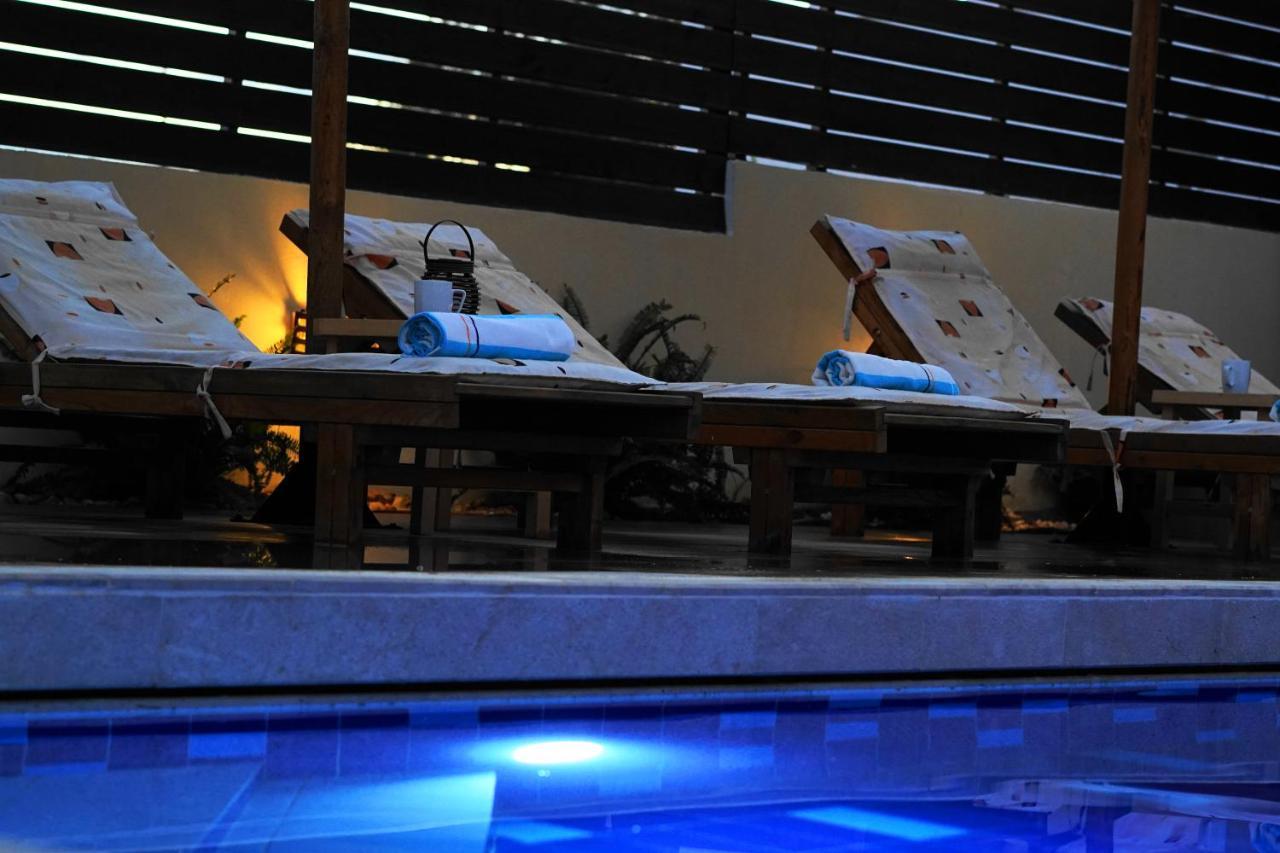 The Blue Leaf Family Villa Gennadi Bagian luar foto