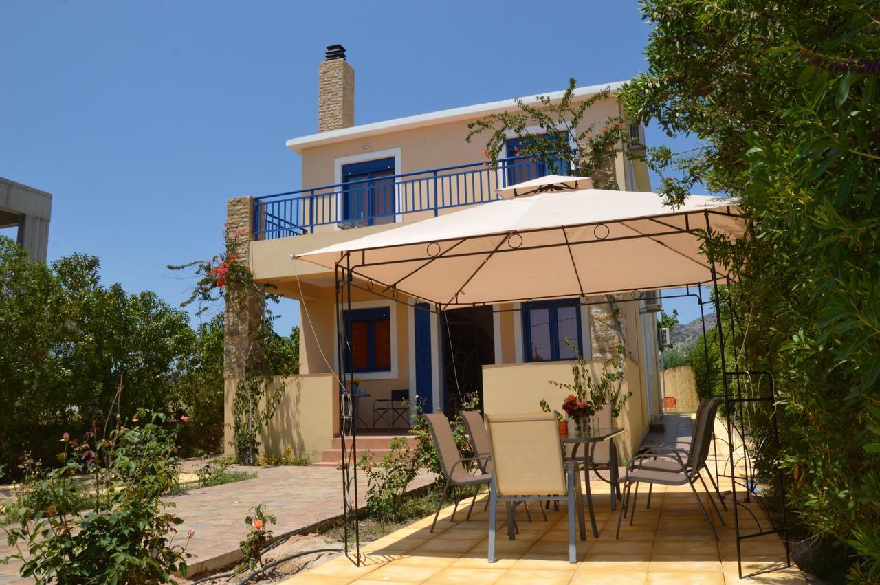 The Blue Leaf Family Villa Gennadi Bagian luar foto